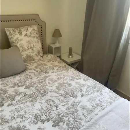 Apartment Maison Laurier 3 *